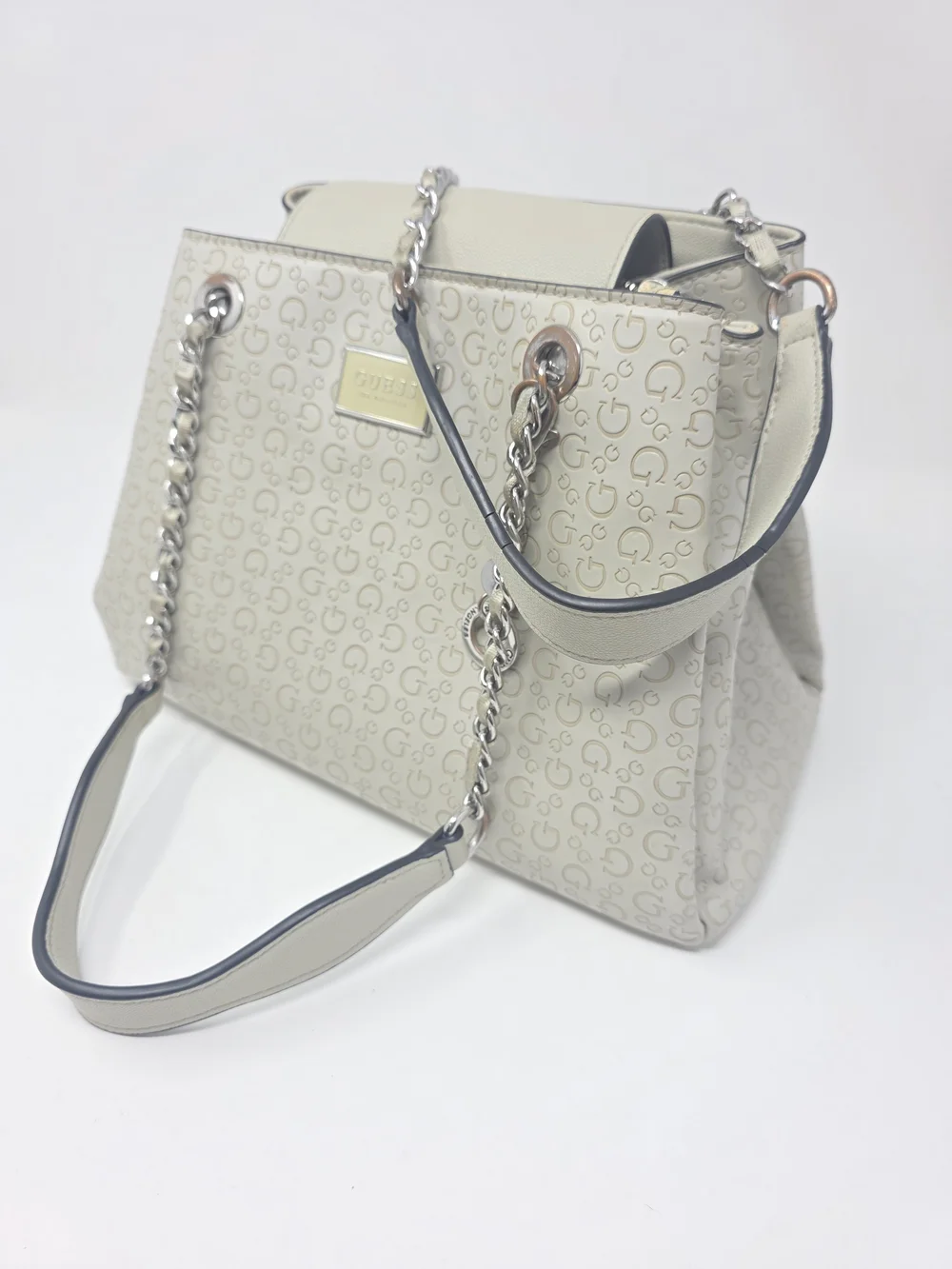 GUESS Bag Cream Monogram Chain-Handle Purse